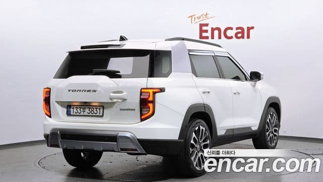 KG모빌리티(SsangYong) Torres T7, 2023 2