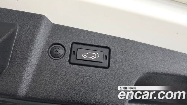 KG모빌리티(SsangYong) Torres T7, 2023 20