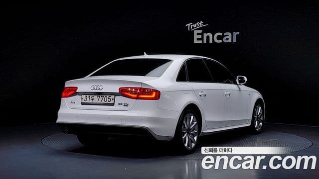 Audi New A4 B8, 2015 2