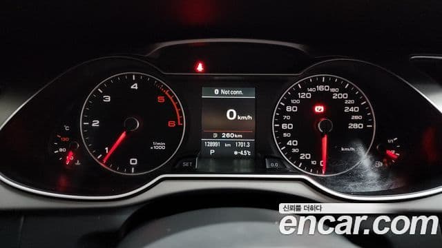 Audi New A4 B8, 2015 8