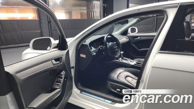 Audi New A4 B8, 2015 10