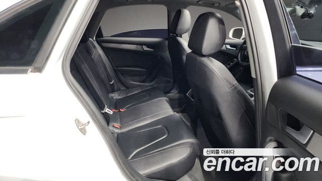 Audi New A4 B8, 2015 12