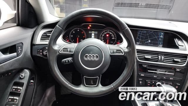 Audi New A4 B8, 2015 13