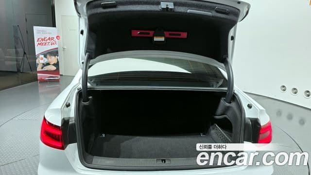 Audi A4 (B9) Premium, 2019 20