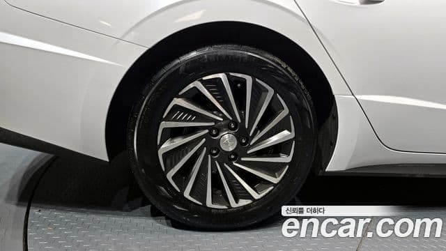 Hyundai Sonata гибрид (DN8) Premium Plus, 2022 все фото