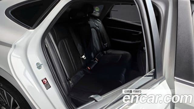 Hyundai Sonata гибрид (DN8) Premium Plus, 2022 13