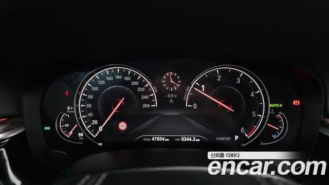 BMW 5시리즈 (G30) 520d M Sport Plus, 2018 8