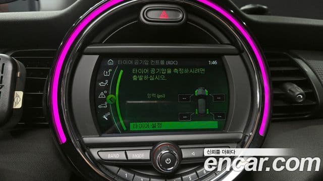 Mini Cooper D 3세대, 2019 15