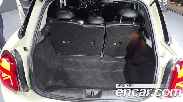 Mini Cooper D 3세대, 2019 20