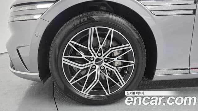 Genesis G90 (RS4) бензин 3.5 турбо 2WD, 2023 все фото