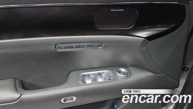 Genesis G90 (RS4) бензин 3.5 турбо 2WD, 2023 17