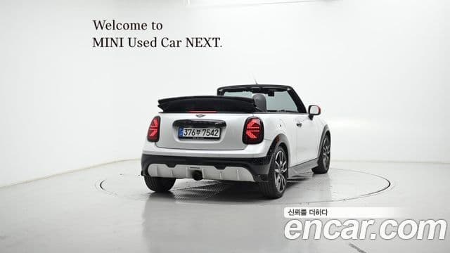 Mini Cooper S кабриолет 4세대 JCW, 2025 2
