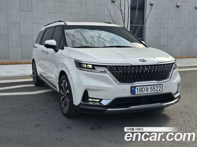 Kia Carnival 4세대 Signature, 2021 2