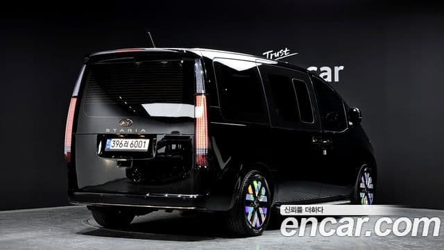 Hyundai Staria Inspiration, 2022 2