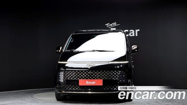 Hyundai Staria Inspiration, 2022 3