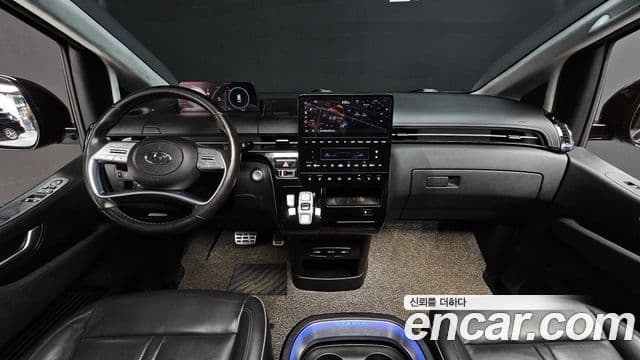 Hyundai Staria Inspiration, 2022 6