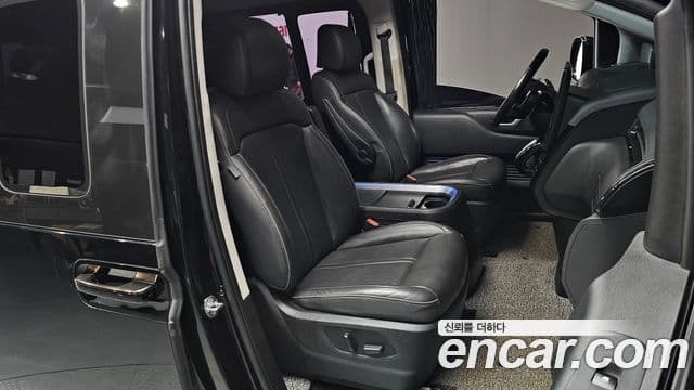 Hyundai Staria Inspiration, 2022 9
