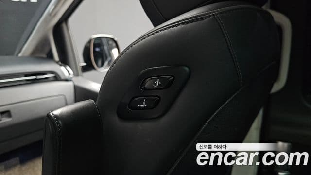 Hyundai Staria Inspiration, 2022 17