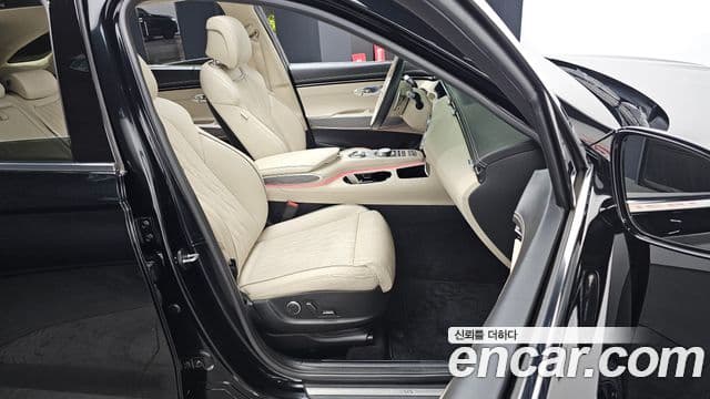 Genesis GV70, 2022 12