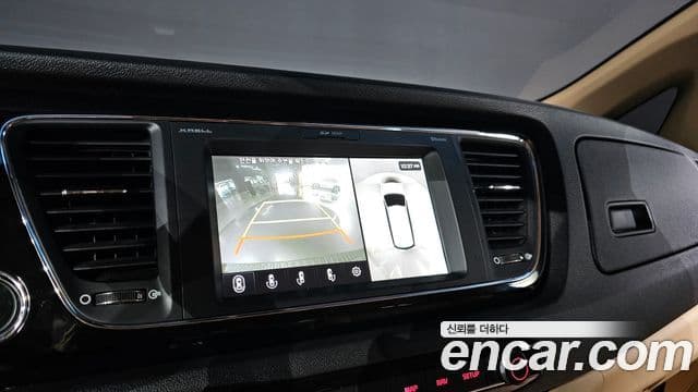 Kia The / новый New Carnival President, 2019 16