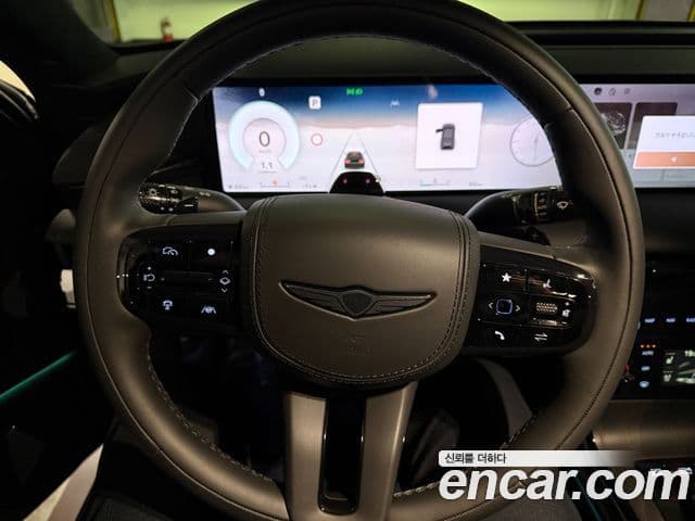 Genesis G80 (RG3) чёрный, 2026 10