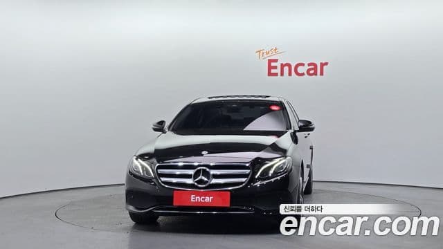 Mercedes-Benz E-класс W213 Avantgarde, 2019 3