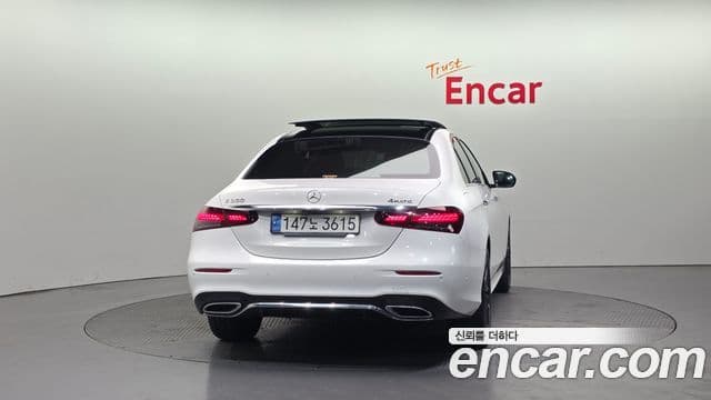 Mercedes-Benz E-класс W213 AMG Line, 2021 4