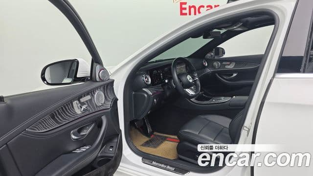 Mercedes-Benz E-класс W213 AMG Line, 2021 13