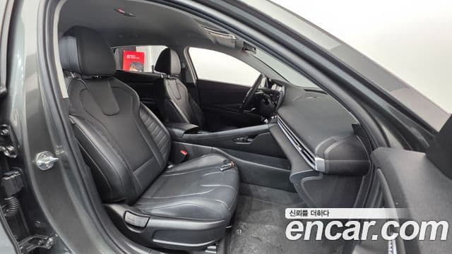 Hyundai Avante (CN7) Inspiration, 2022 10