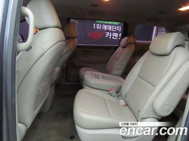 Kia All New Carnival 11인승 Deluxe, 2016 6