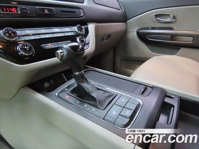 Kia All New Carnival 11인승 Deluxe, 2016 11