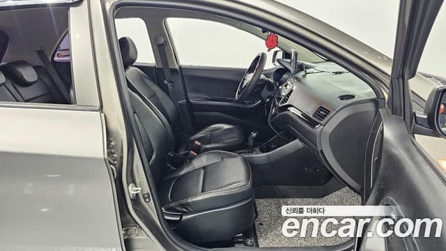 Kia All New Morning Deluxe, 2014 10