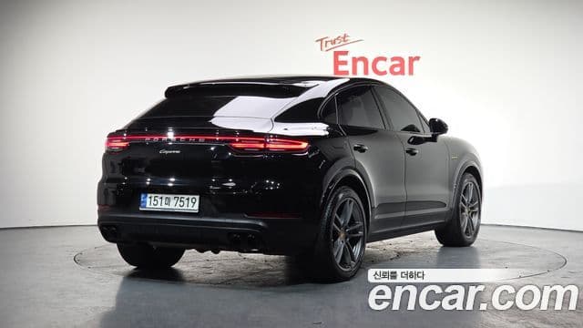 Porsche Cayenne (PO536) 3.0 E-гибрид купе Platinum Edition, 2023 2