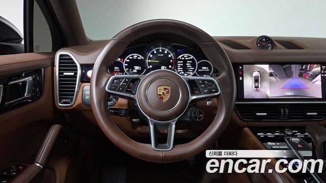 Porsche Cayenne (PO536) 3.0 E-гибрид купе Platinum Edition, 2023 14