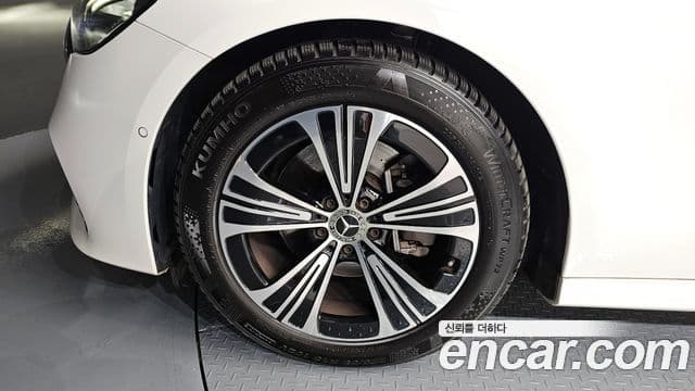 Mercedes-Benz E-класс W214 Avantgarde, 2024 все фото