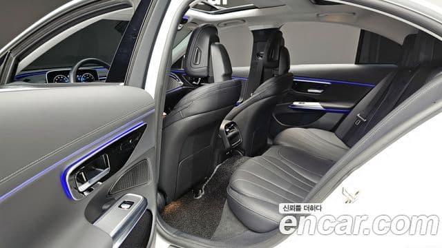 Mercedes-Benz E-класс W214 Avantgarde, 2024 10