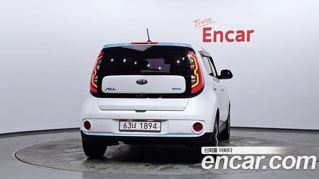 Kia Soul EV, 2015 8