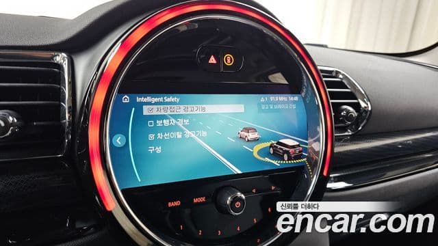 Mini Cooper 클럽맨 2세대, 2024 17