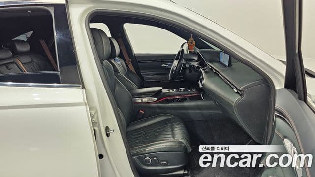 Genesis GV70, 2022 10