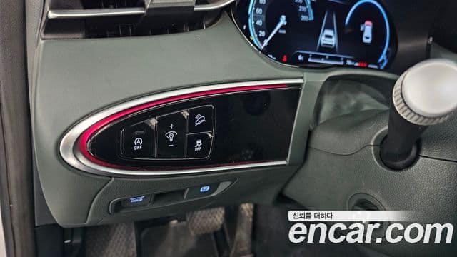 Genesis GV70, 2022 16