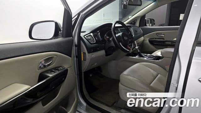 Kia The / новый New Carnival Prestige, 2020 10