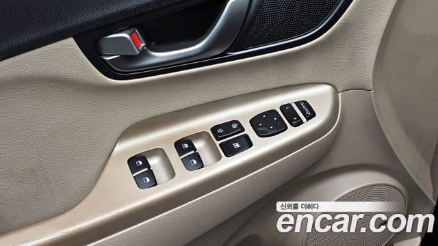 Hyundai Kona Premium, 2018 18