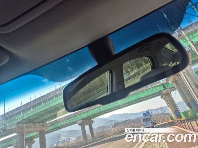 Hyundai Avante HD Premier, 2009 12