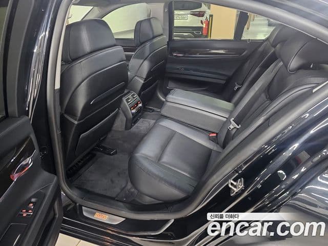 BMW 7시리즈 (F01), 2012 8