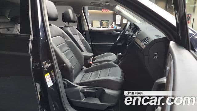 Volkswagen Tiguan Allspace Prestige, 2023 11