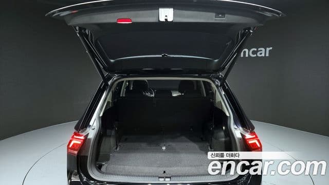 Volkswagen Tiguan Allspace Prestige, 2023 20