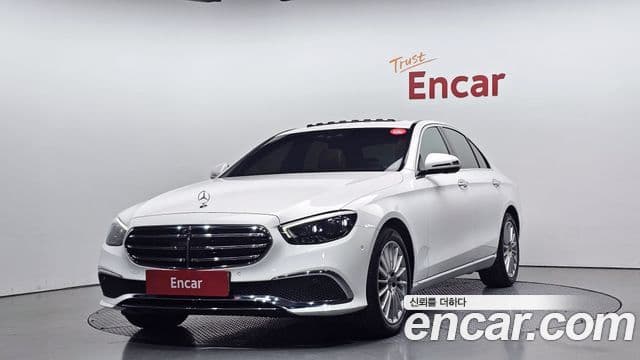 Mercedes-Benz E-класс W213 Exclusive, 2022 1