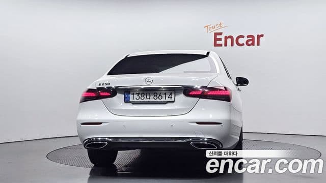 Mercedes-Benz E-класс W213 Exclusive, 2022 4