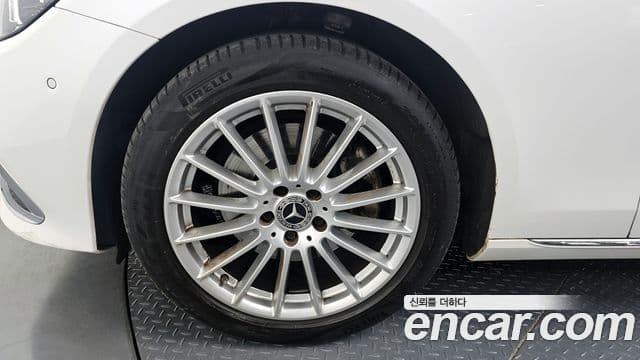 Mercedes-Benz E-класс W213 Exclusive, 2022 все фото