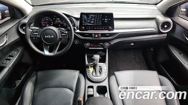 Kia The / новый New K3 2세대 Trendy, 2022 7
